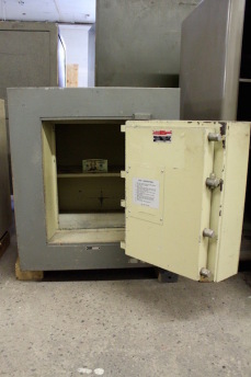 Used Mosler 2218 Money TRTL30 High Security Safe